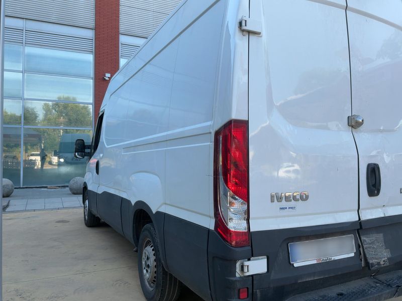 Iveco Daily 2.3 Diesel GKa 35 S V Radstand 3520 L — zdjęcie 3