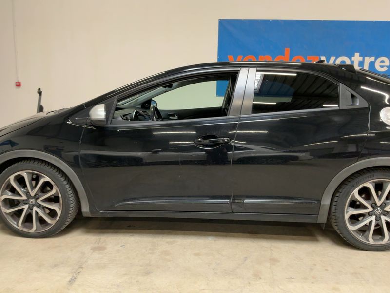 Honda Civic 2.2 DTEC I-DTEC Exclusive Navi — zdjęcie 4