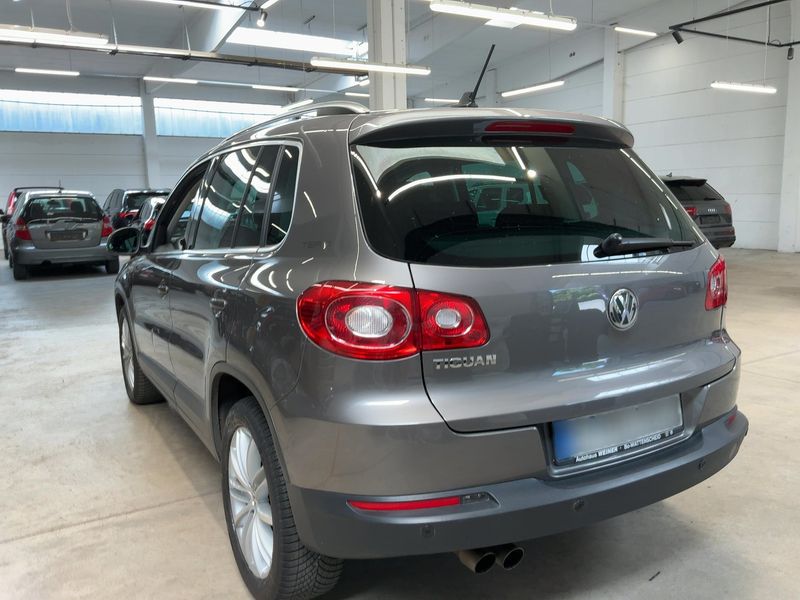 Volkswagen Tiguan 2.0 TDI Team BlueMotion Tech — zdjęcie 3
