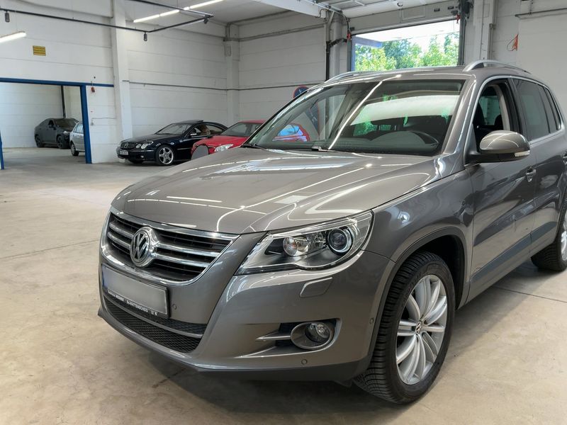 Volkswagen Tiguan 2.0 TDI Team BlueMotion Tech — zdjęcie 2