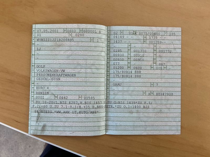 Volkswagen Golf IV 1.6 Edition — zdjęcie 5