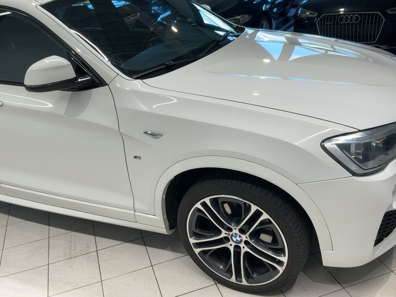 BMW X4 xDrive 30d — zdjęcie 8
