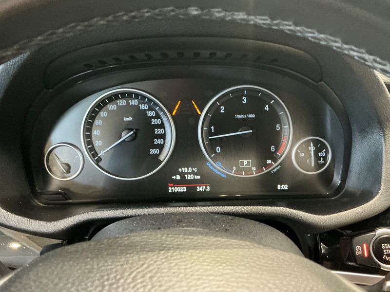 BMW X4 xDrive 30d — zdjęcie 13