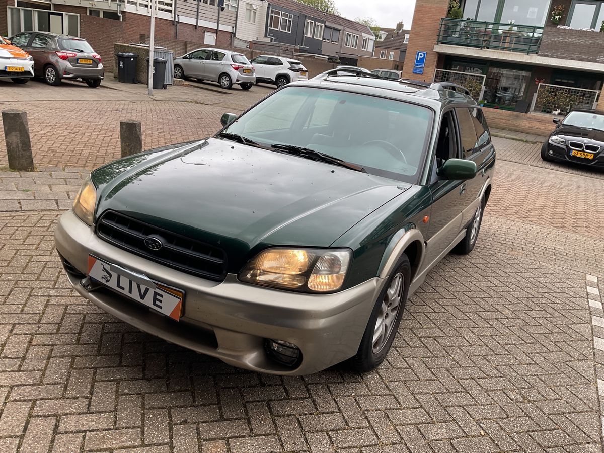 Subaru Legacy 2000