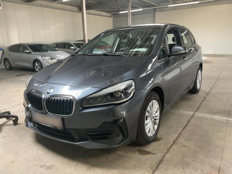 BMW 2er 218i Active Tourer Advantage