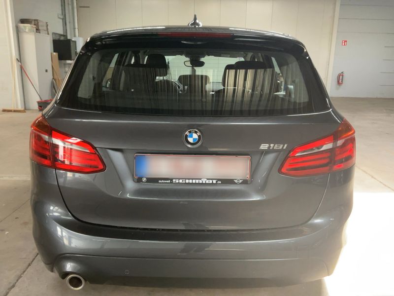 BMW 2er 218i Active Tourer Advantage — zdjęcie 5