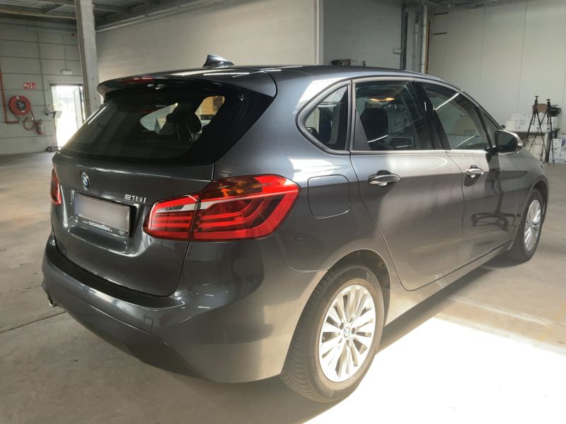 BMW 2er 218i Active Tourer Advantage — zdjęcie 6