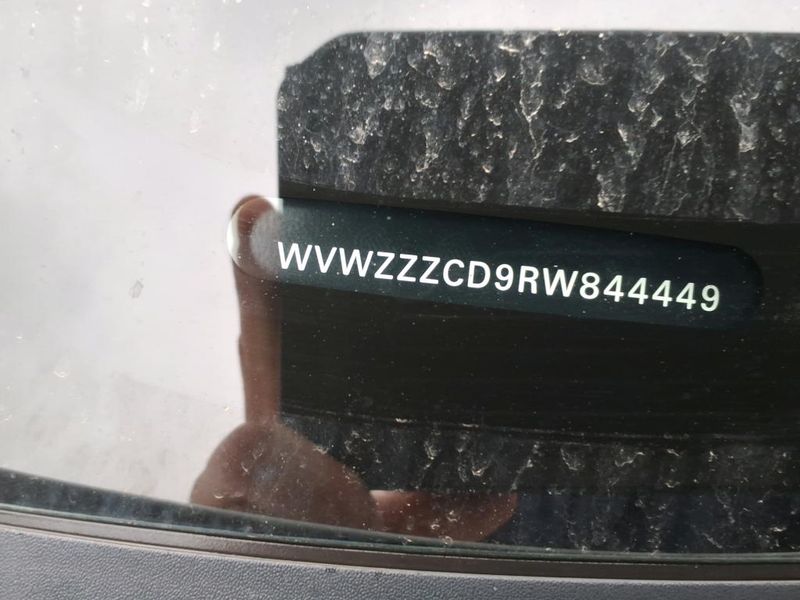 Volkswagen Golf VIII 2.0 TDI Life — zdjęcie 17