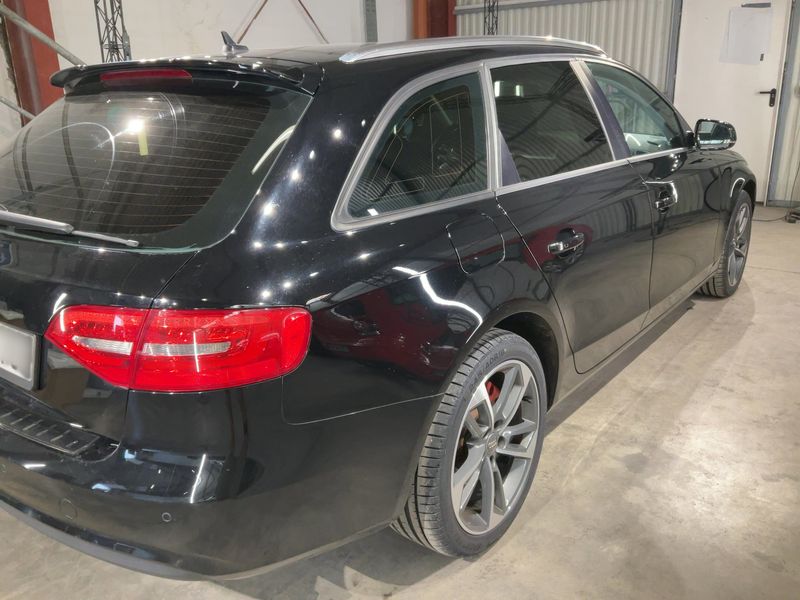 Audi A4 2.0 TDI Attraction 2014 – снимка 8