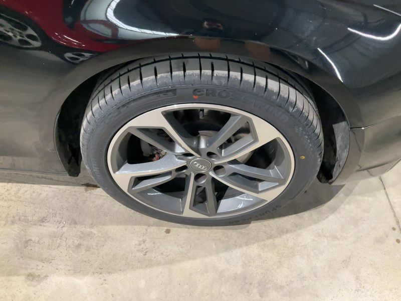 Audi A4 2.0 TDI Attraction 2014 – снимка 11
