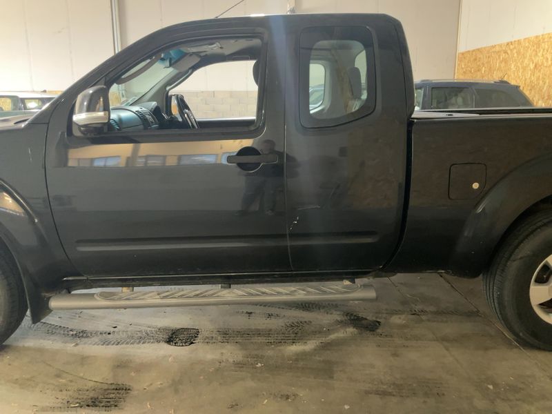Nissan Navara Pick-up 2.5 dCi 4x4 King-Cab Elégance — zdjęcie 4