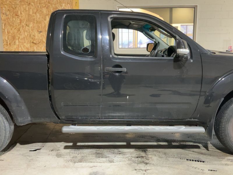 Nissan Navara Pick-up 2.5 dCi 4x4 King-Cab Elégance — zdjęcie 7