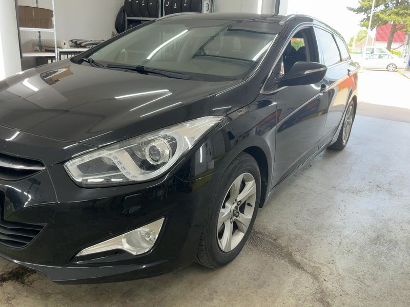 Hyundai i40 1.7 CRDi Style — zdjęcie 2