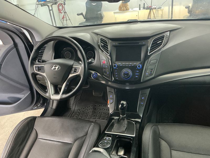 Hyundai i40 1.7 CRDi Style — zdjęcie 12
