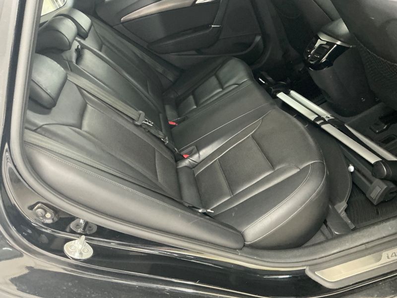 Hyundai i40 1.7 CRDi Style — zdjęcie 14