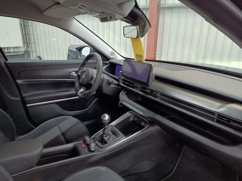 Jeep Avenger 1.2 T-GDI Altitude — zdjęcie 7