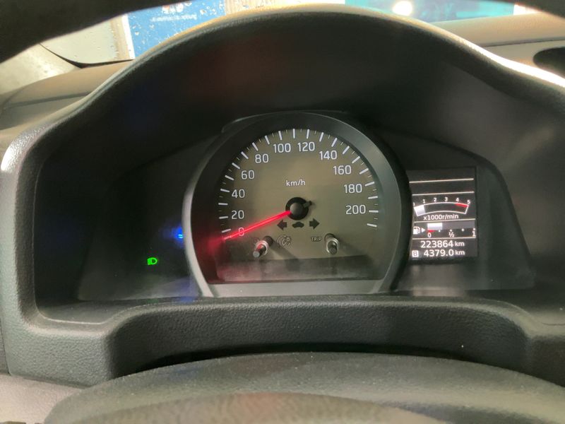 Nissan NV200 Evalia 1.5 dCi Kombi Premium — zdjęcie 13