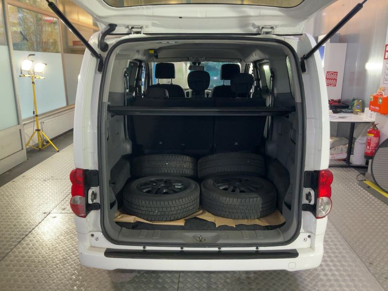 Nissan NV200 Evalia 1.5 dCi Kombi Premium — zdjęcie 10
