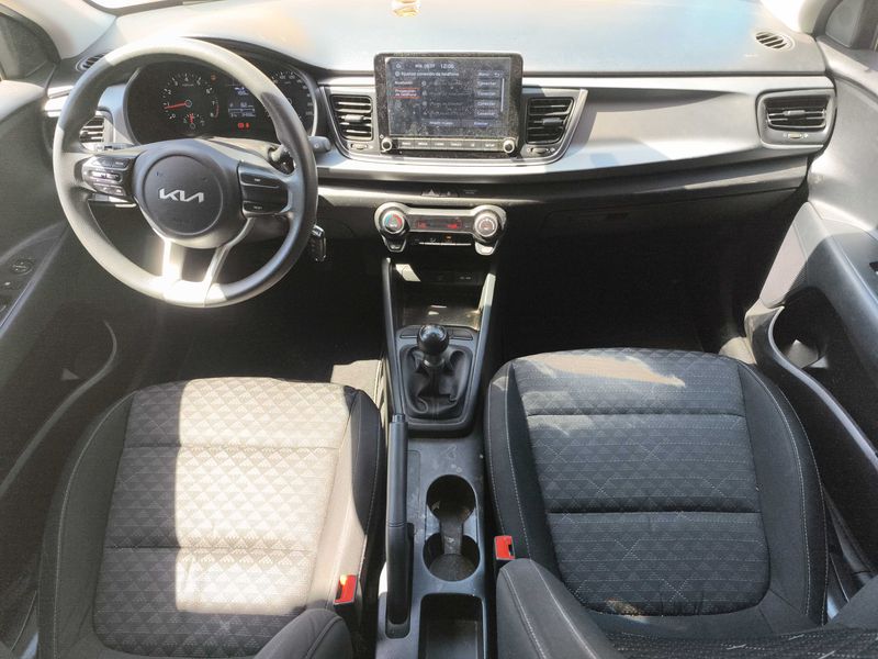 Kia Rio 1.2 Concept — zdjęcie 11