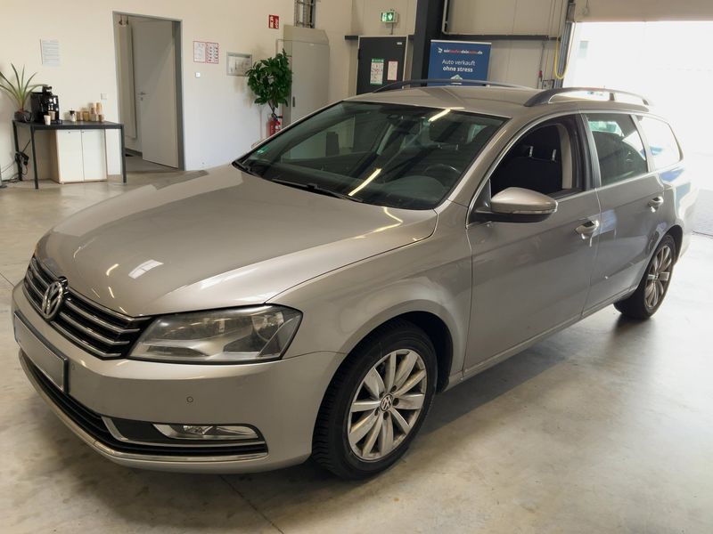 Volkswagen Passat 1.4 TSI Comfortline BlueMotion Tech 2014 – снимка 1