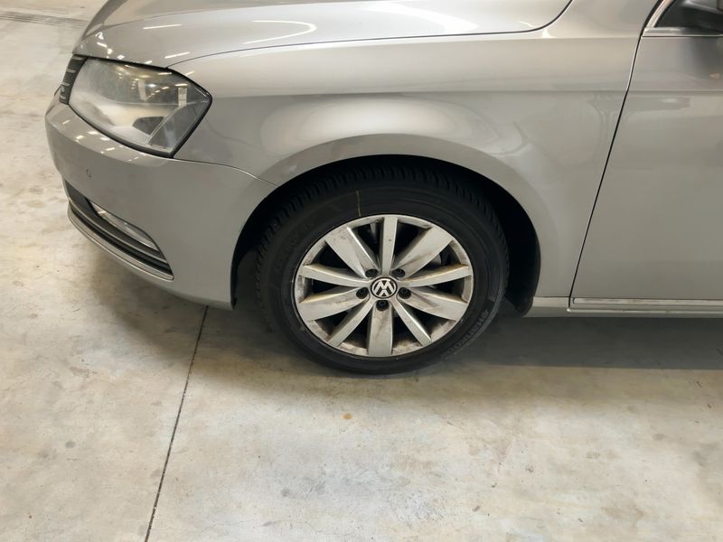 Volkswagen Passat 1.4 TSI Comfortline BlueMotion Tech 2014 – снимка 3