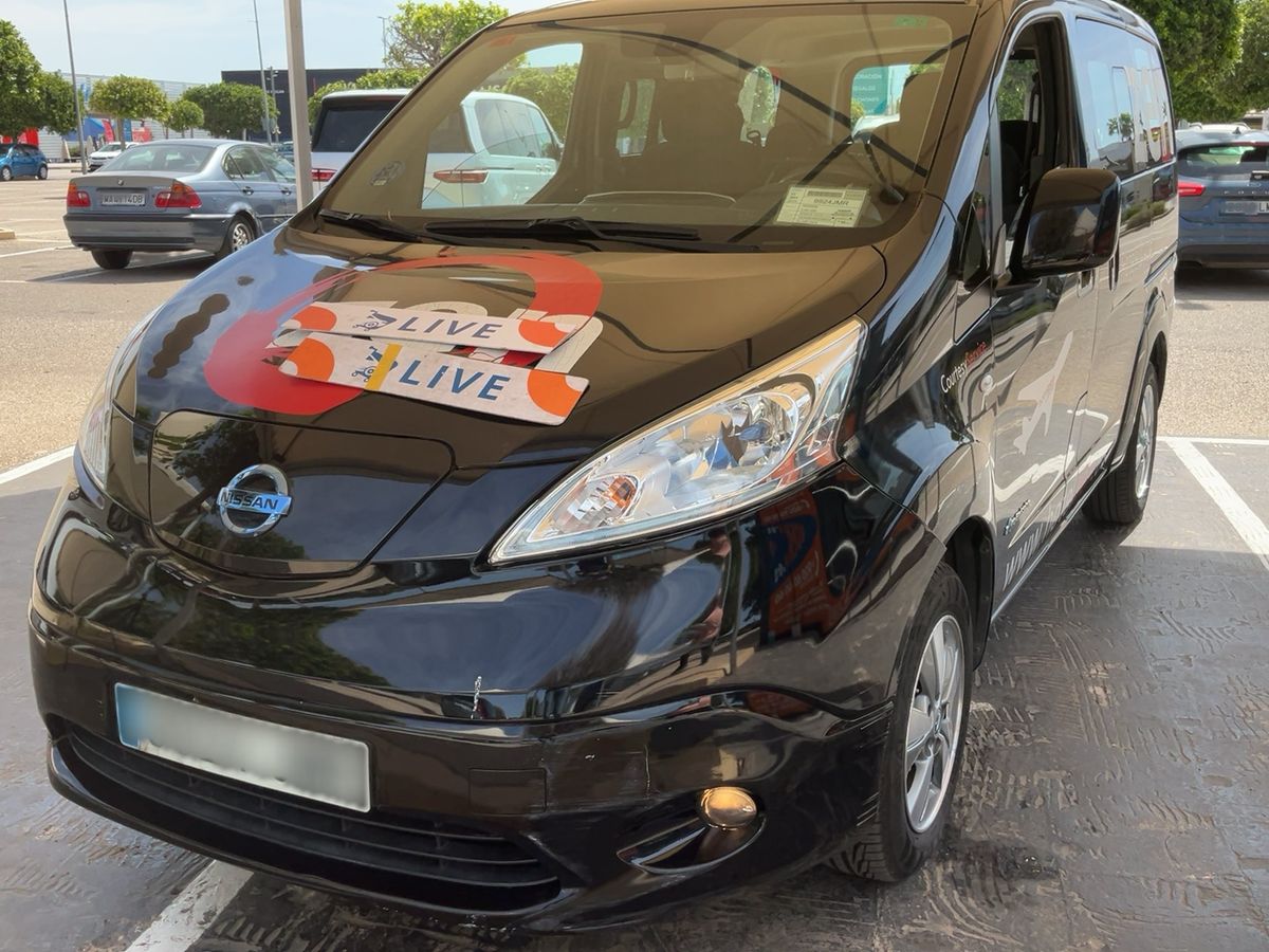 Nissan NV200 2016
