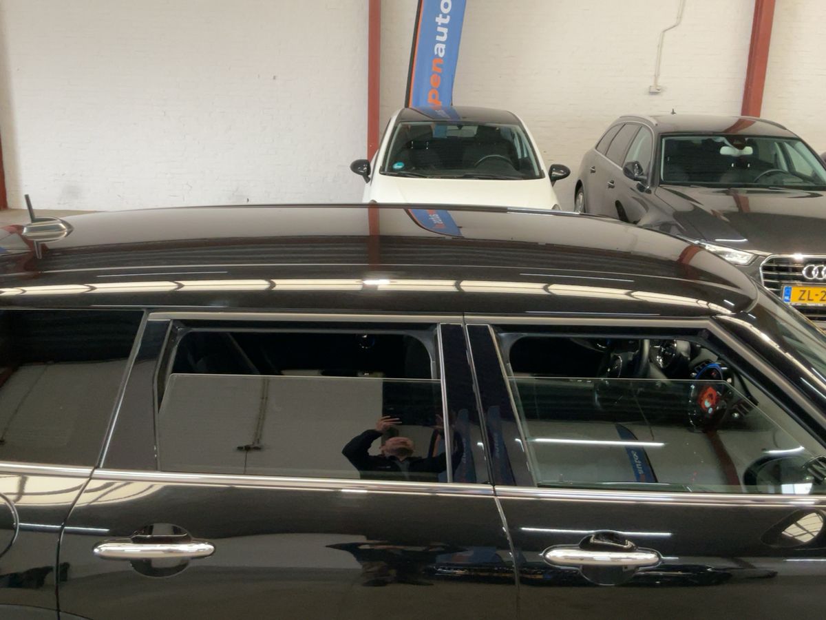 MINI Clubman 2018 — photo 14