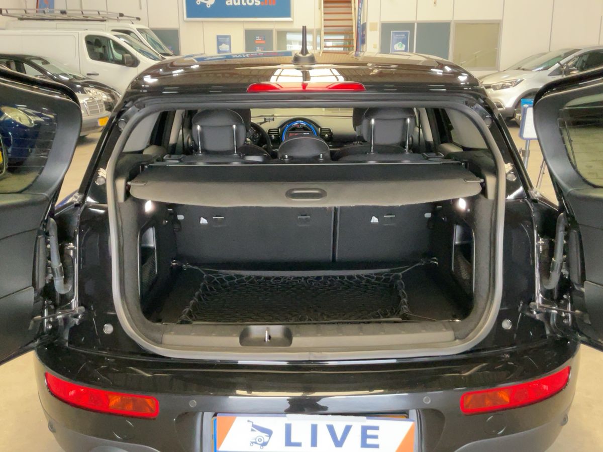 MINI Clubman 2018 — photo 16