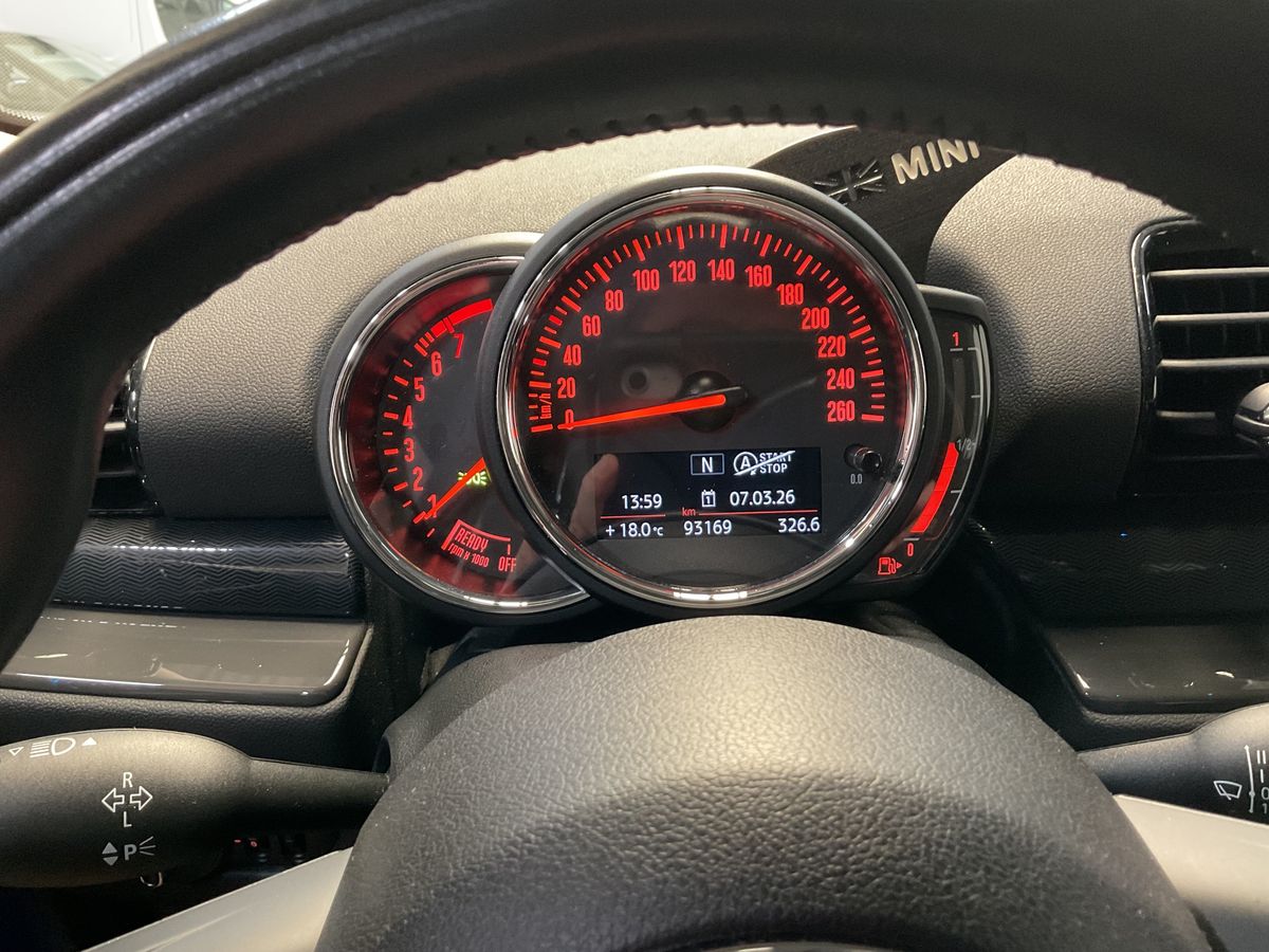 MINI Clubman 2018 — photo 19