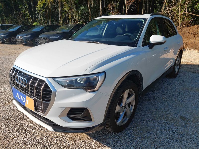 Q3 40 TFSI quattro Advanced