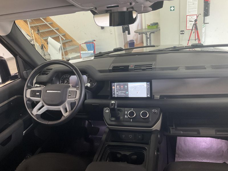 Land Rover Defender D200 110 — zdjęcie 12