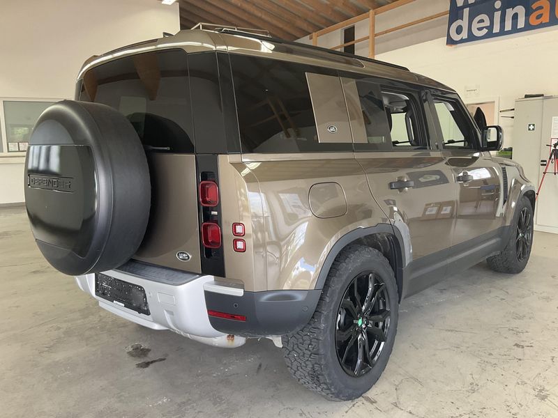 Land Rover Defender D200 110 — zdjęcie 6