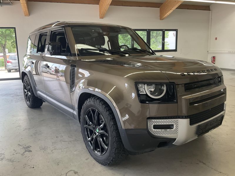 Land Rover Defender D200 110 — zdjęcie 8