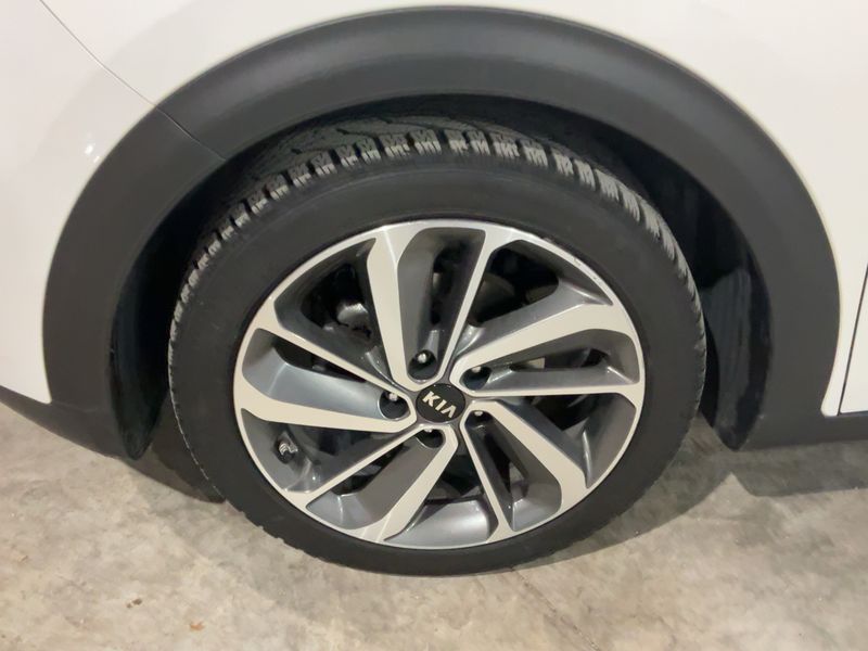 Kia Niro 1.6 Hybrid Energy 2018 – снимка 3