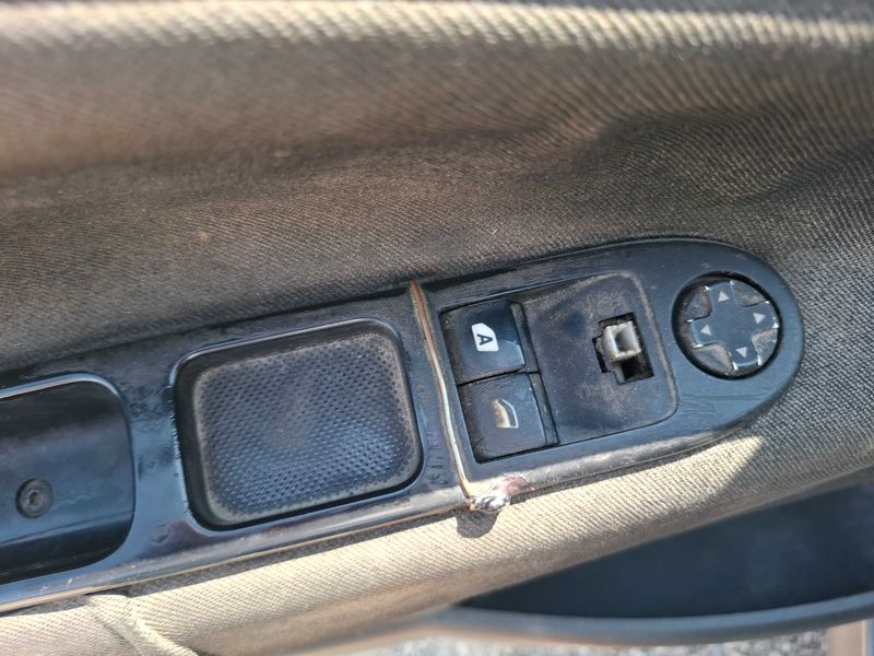 Peugeot 207 1.6 HDi Style 2008 – снимка 30