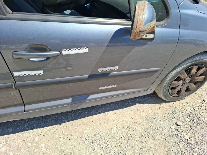 Peugeot 207 1.6 HDi Style 2008 – снимка 25