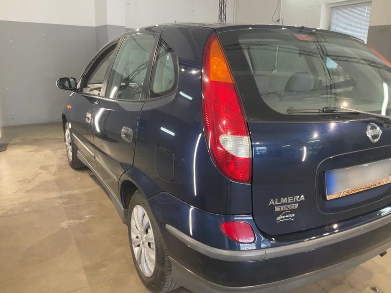 Nissan Almera Tino 1.8 Acenta — zdjęcie 3
