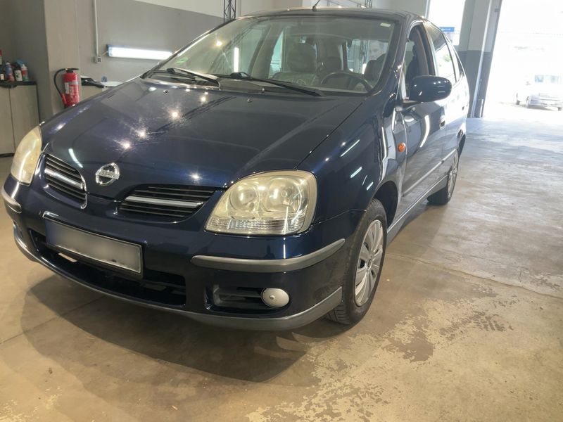 Nissan Almera Tino 1.8 Acenta
