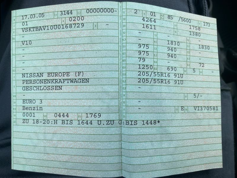 Nissan Almera Tino 1.8 Acenta — zdjęcie 15