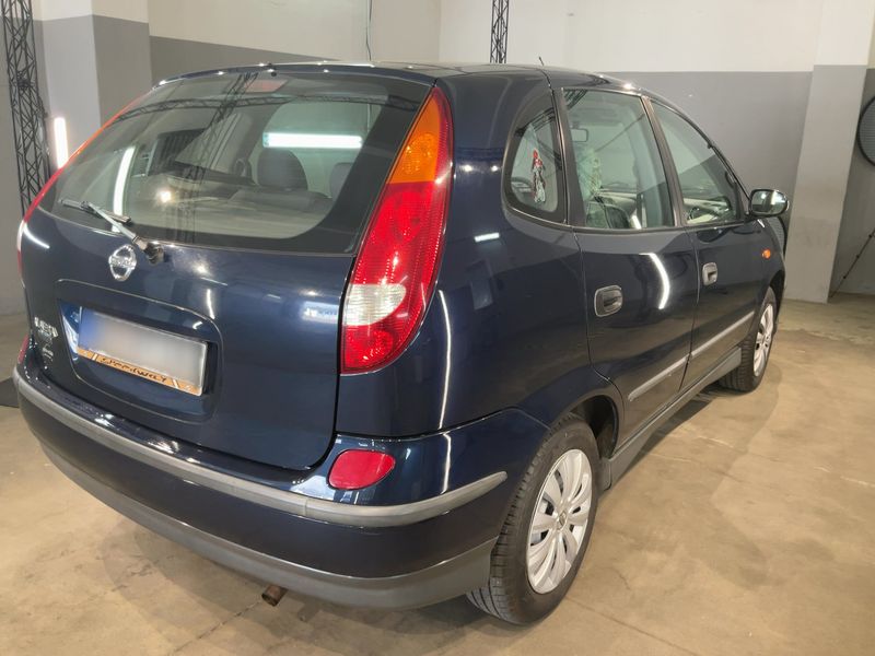Nissan Almera Tino 1.8 Acenta — zdjęcie 6