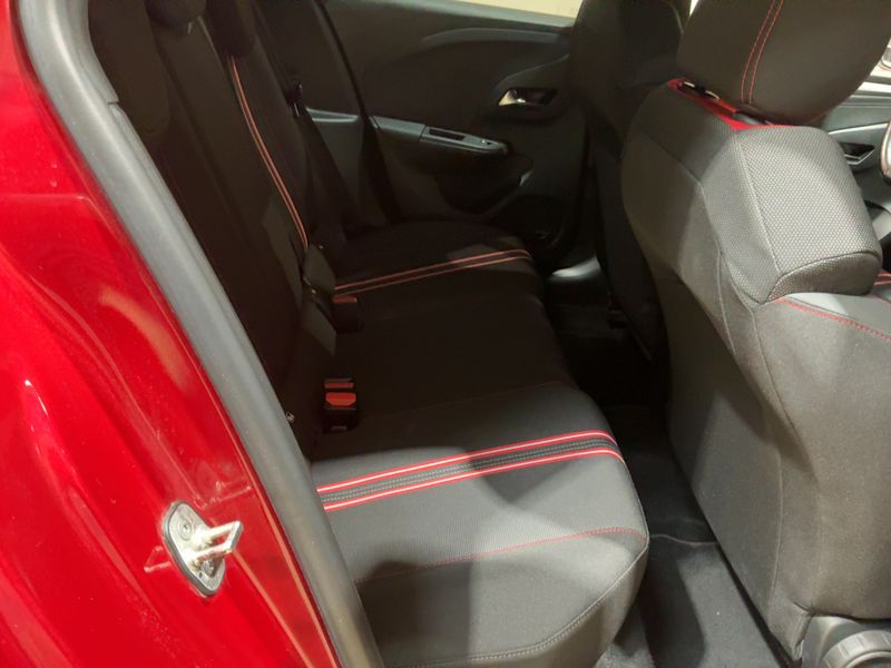 Opel Corsa 1.2 Turbo GS Line — zdjęcie 14