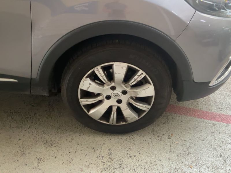 Renault Captur 1.2 TCe Zen 2015 – снимка 11