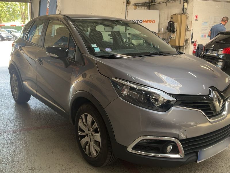 Renault Captur 1.2 TCe Zen — zdjęcie 8