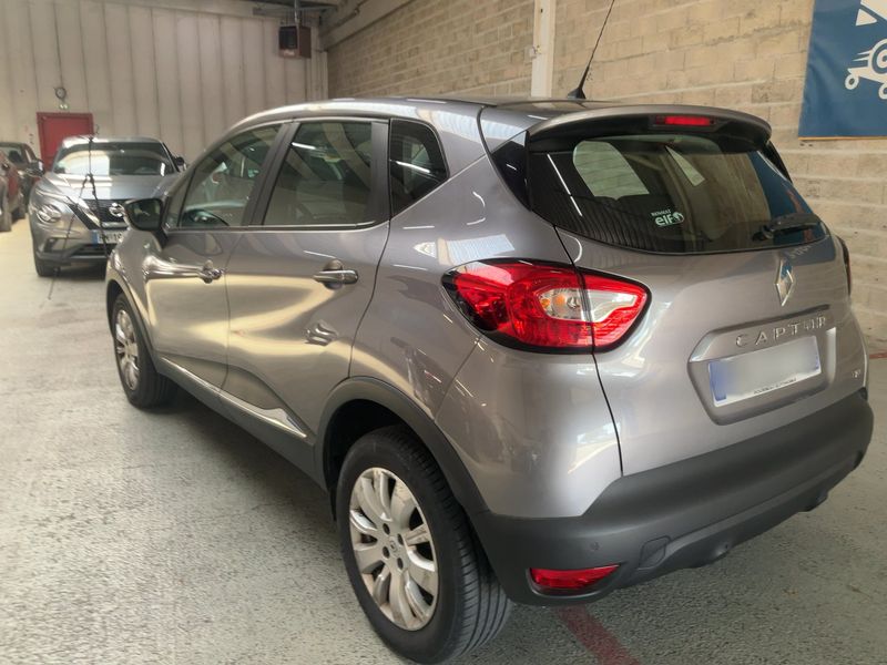 Renault Captur 1.2 TCe Zen — zdjęcie 3
