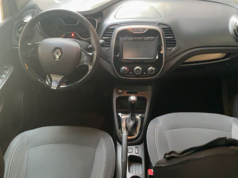 Renault Captur 1.2 TCe Zen — zdjęcie 12