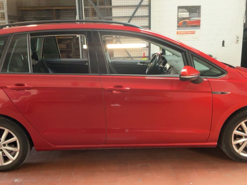 Volkswagen Golf VII Sportsvan 1.2 TSI Lounge BlueMotion Tech — zdjęcie 7