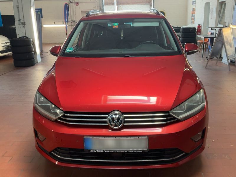 Volkswagen Golf VII Sportsvan 1.2 TSI Lounge BlueMotion Tech — zdjęcie 9