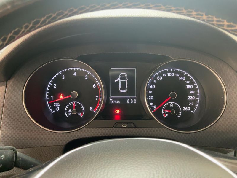Volkswagen Golf VII Sportsvan 1.2 TSI Lounge BlueMotion Tech — zdjęcie 13