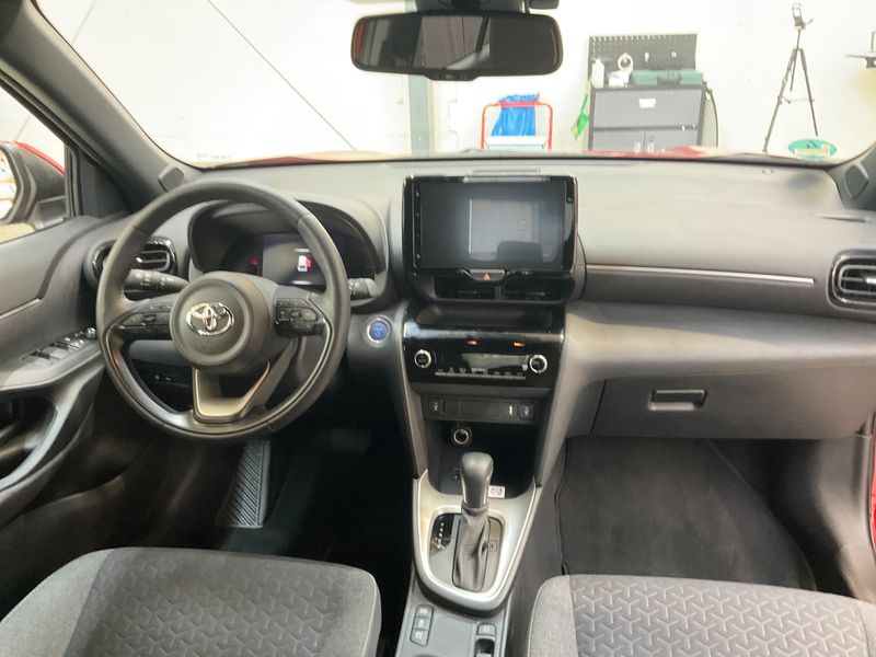 Toyota Yaris Cross 1.5 Hybrid 2WD Team D — zdjęcie 12