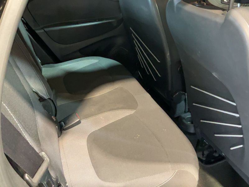 Renault Captur 1.2 TCe Luxe 2014 – снимка 19